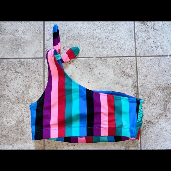 Old Navy Multicolored One Shoulder Swim Top ✨ - Picture 2 of 4